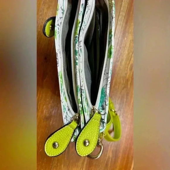 Floral Crossbody Bag | Lime Green | Vinyl Texture, Heavy - Picture 4 of 5